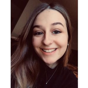 Meet your Posher, Alexia